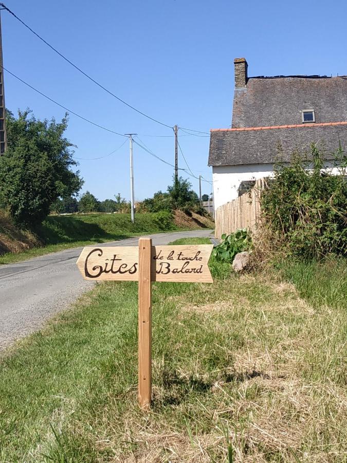 La Maison A Jean Val-Couesnon Eksteriør billede